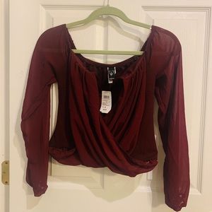 Windsor Cropped Burgundy Top